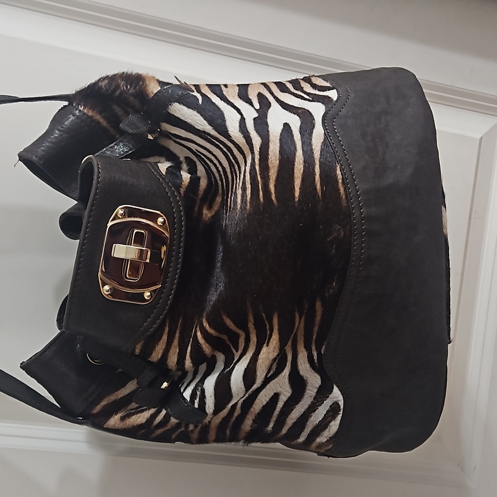 Beautiful Paolo Masi Bucket Bag